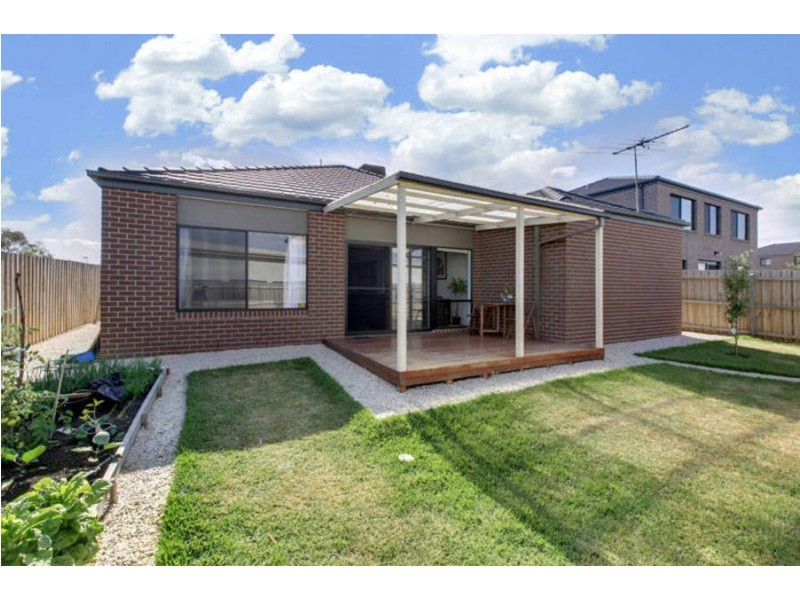 14 Morton Boulevard, Taylors Hill VIC 3037