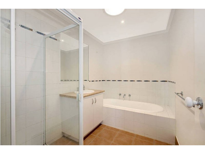 20 Durack Circuit, Taylors Hill VIC 3037