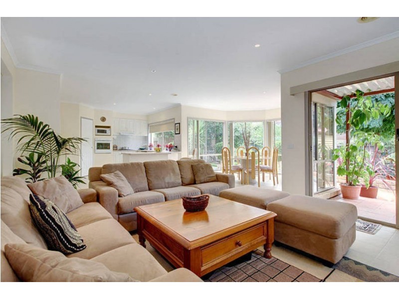 66 McCubbin Drive, Taylors Lakes VIC 3038