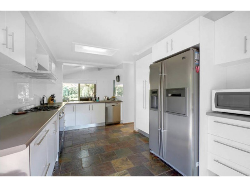 12 Rotoroa Court, Taylors Lakes VIC 3038