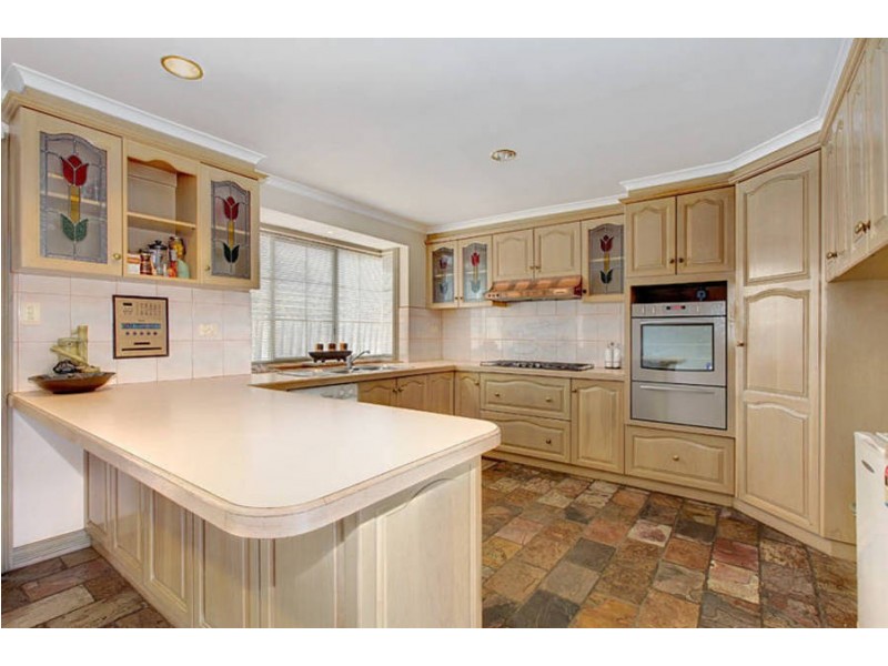 41 Fastnet Drive, Taylors Lakes VIC 3038