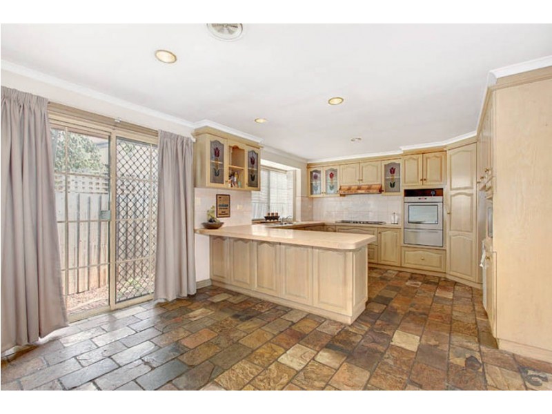 41 Fastnet Drive, Taylors Lakes VIC 3038