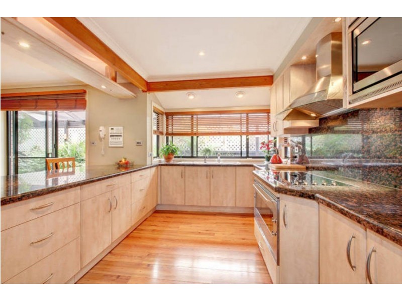 298 Taylors Road, Delahey VIC 3037