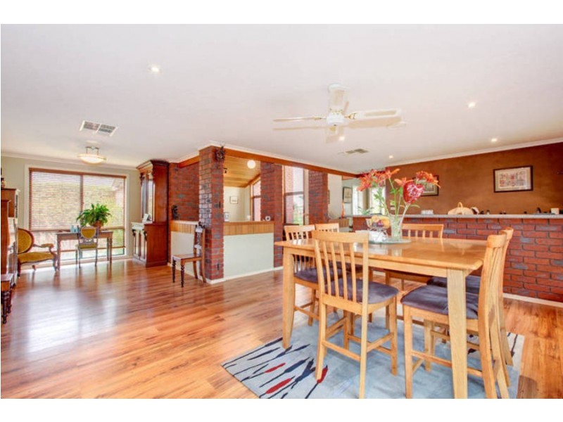 298 Taylors Road, Delahey VIC 3037