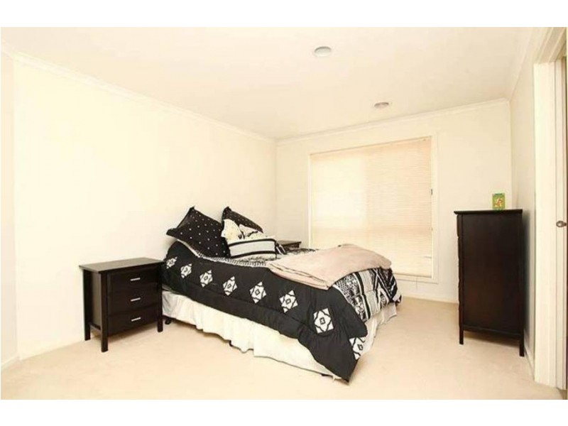 11 David Circuit, Hillside VIC 3037