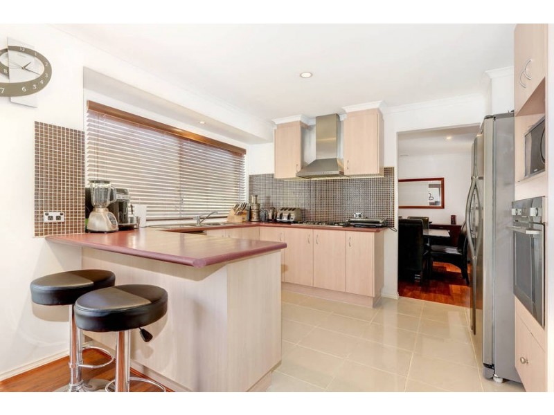 7 Enid Court, Hillside VIC 3037