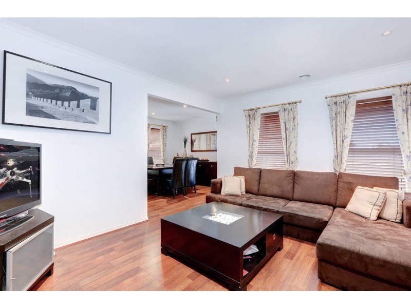 7 Enid Court, Hillside VIC 3037