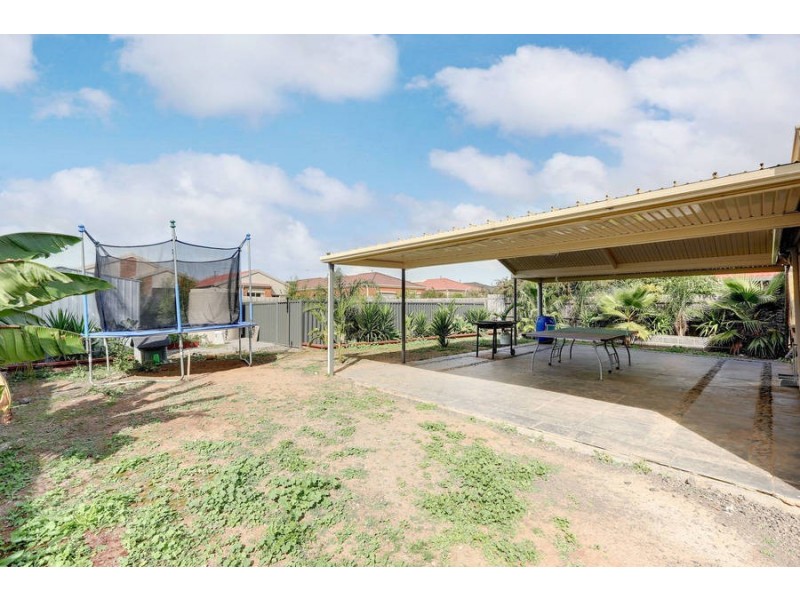 7 Enid Court, Hillside VIC 3037