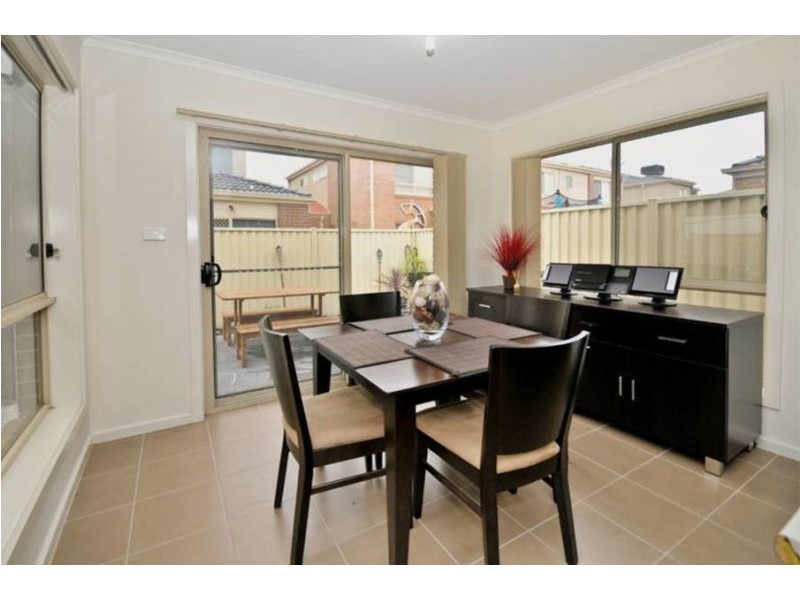 10 David Circuit, Hillside VIC 3037