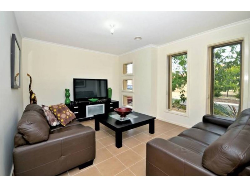 10 David Circuit, Hillside VIC 3037