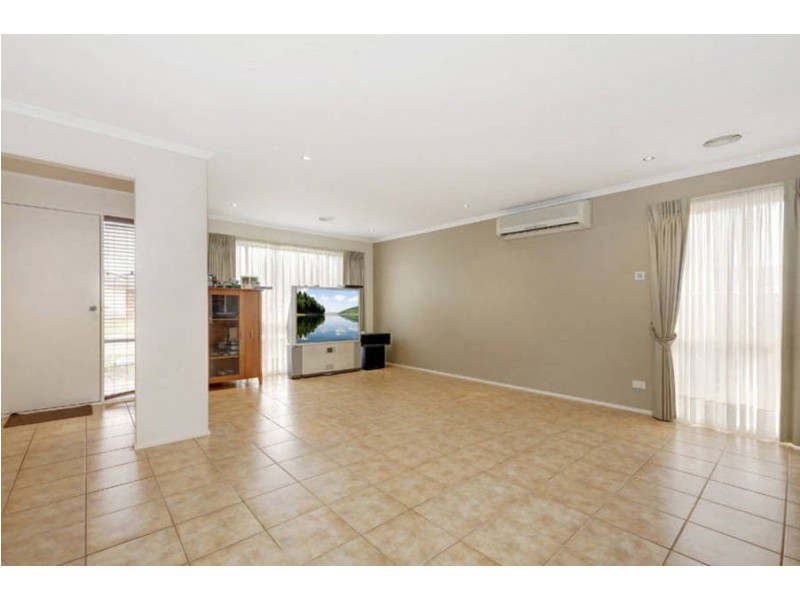 1 Sharpe Street, Hillside VIC 3037