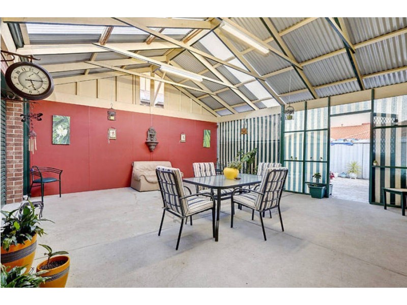 22 Cassinia Close, Delahey VIC 3037