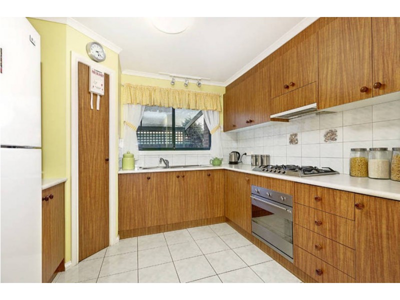 22 Cassinia Close, Delahey VIC 3037