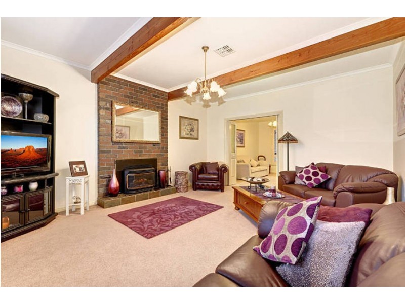 1 Laurina Court, Hillside VIC 3037