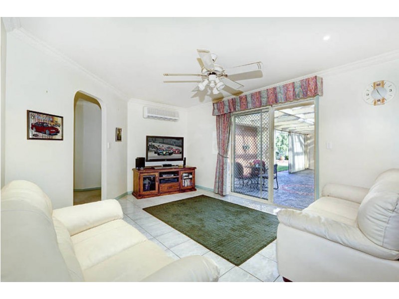 14 Cecil Court, Sydenham VIC 3037