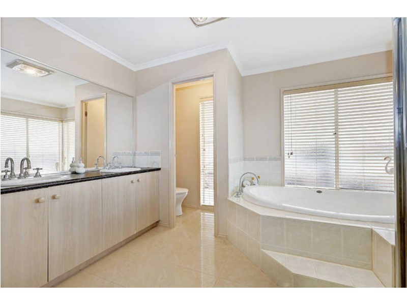 58 Jamieson Terrace, Taylors Hill VIC 3037