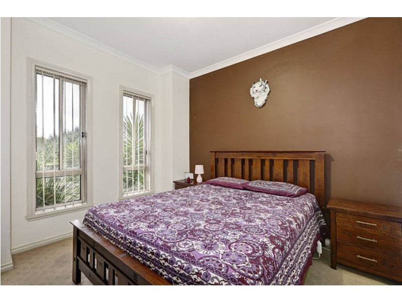 1/50 Allenby Road, Hillside VIC 3037