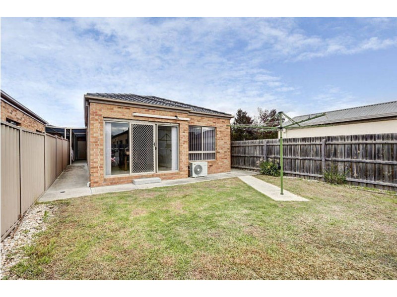 1/50 Allenby Road, Hillside VIC 3037