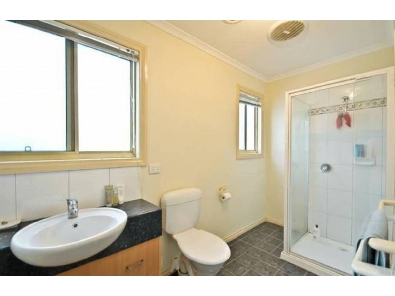 5/504-506 Melton Highway, Sydenham VIC 3037