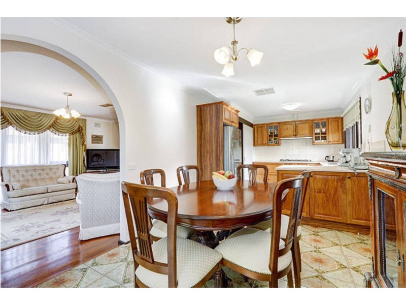 15 Bianchi Court, Keilor Downs VIC 3038