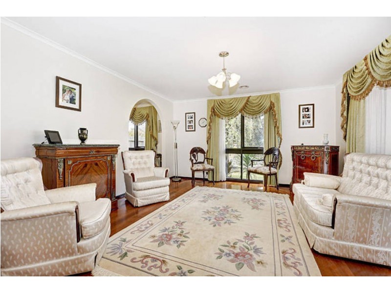 15 Bianchi Court, Keilor Downs VIC 3038