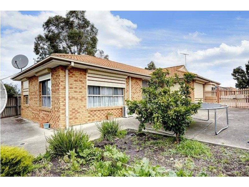 31 Darriwill Close, Delahey VIC 3037