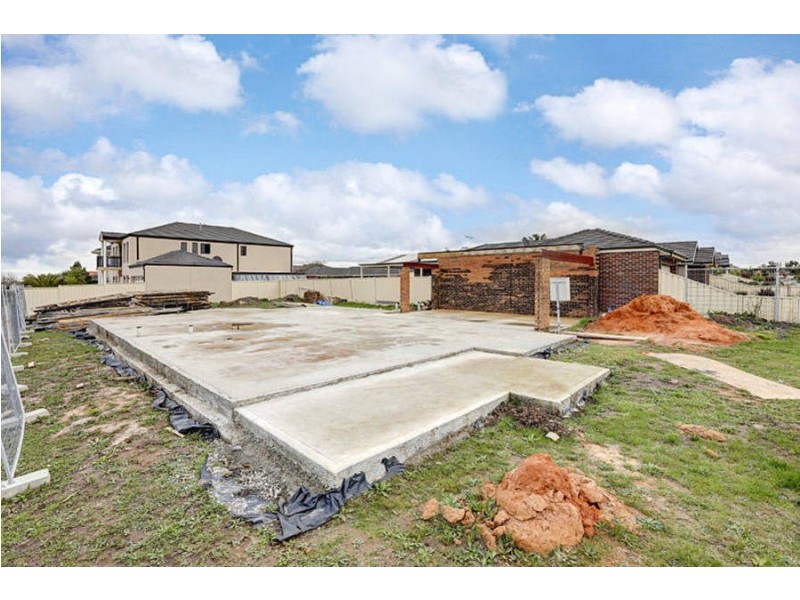 6 Webbs Avenue, Taylors Hill VIC 3037