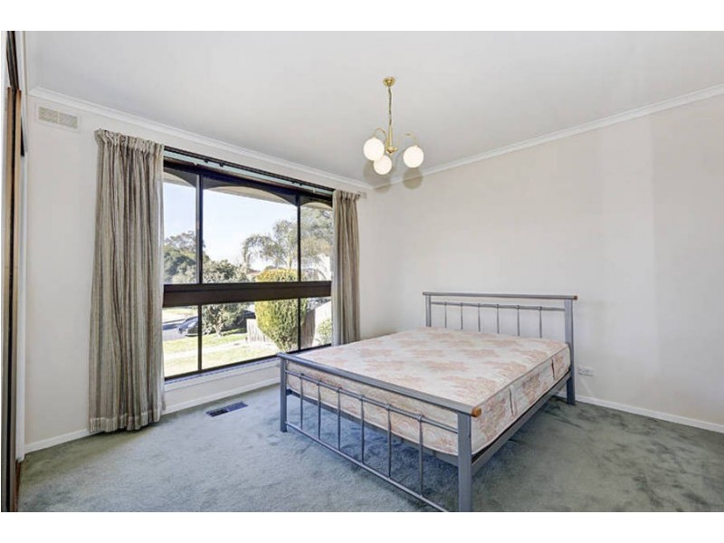 85 Dongola Road, Keilor Downs VIC 3038