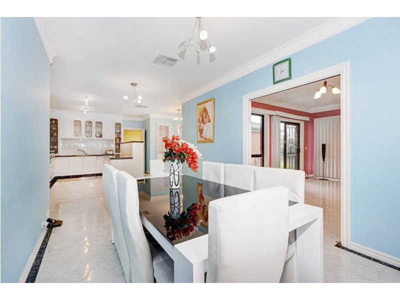 33 Pilain Crescent, Keilor Downs VIC 3038