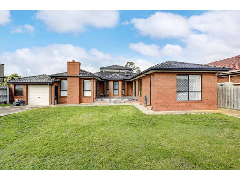 33 Pilain Crescent, Keilor Downs VIC 3038