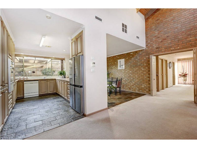 59 Prince Albert Crescent, Taylors Lakes VIC 3038