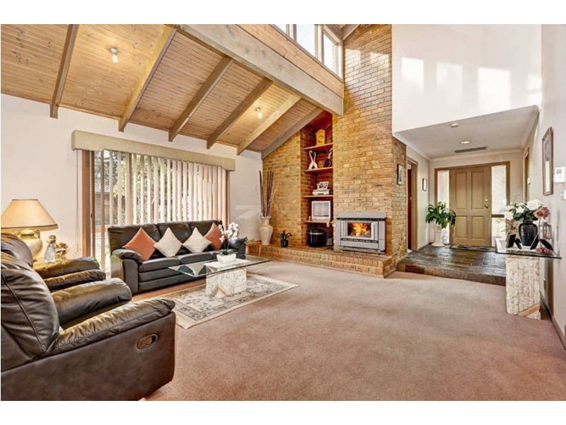 59 Prince Albert Crescent, Taylors Lakes VIC 3038