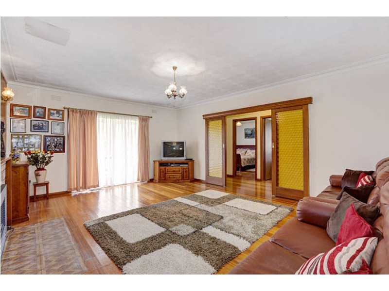 68A Henry Street, St Albans VIC 3021