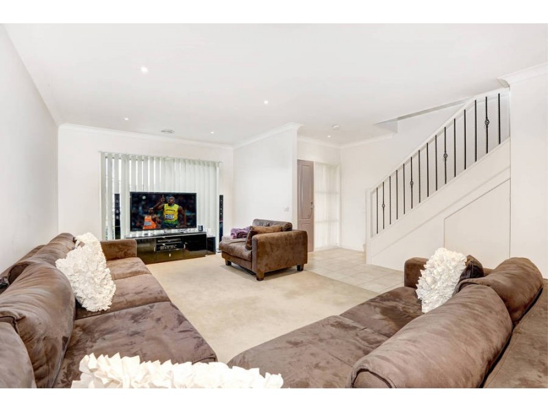 31 Wentworth Drive, Taylors Lakes VIC 3038