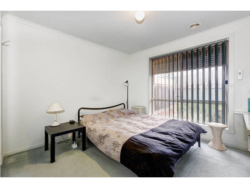 2/40 Hannah Avenue, Hillside VIC 3037