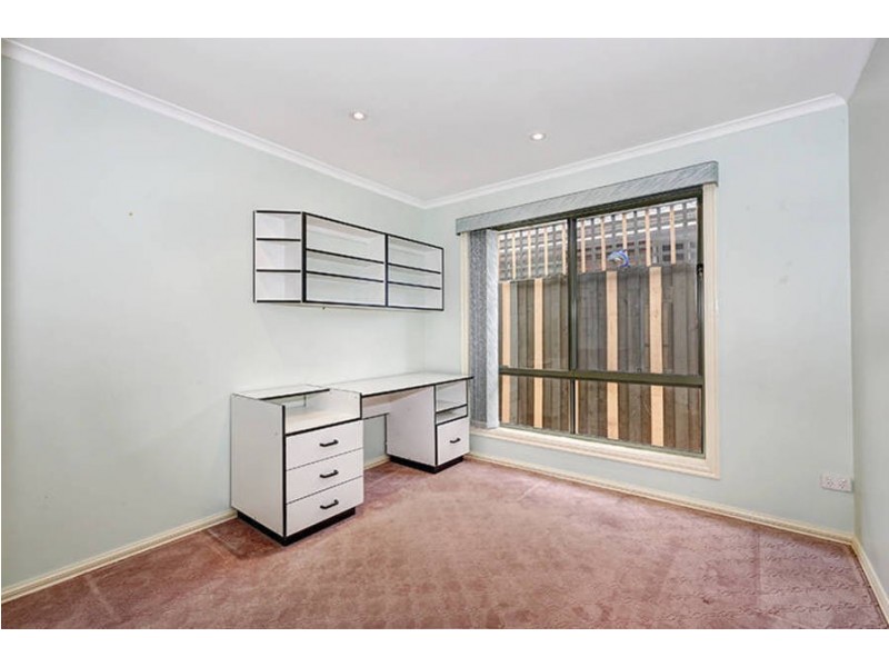 9 Derribong Court, Delahey VIC 3037