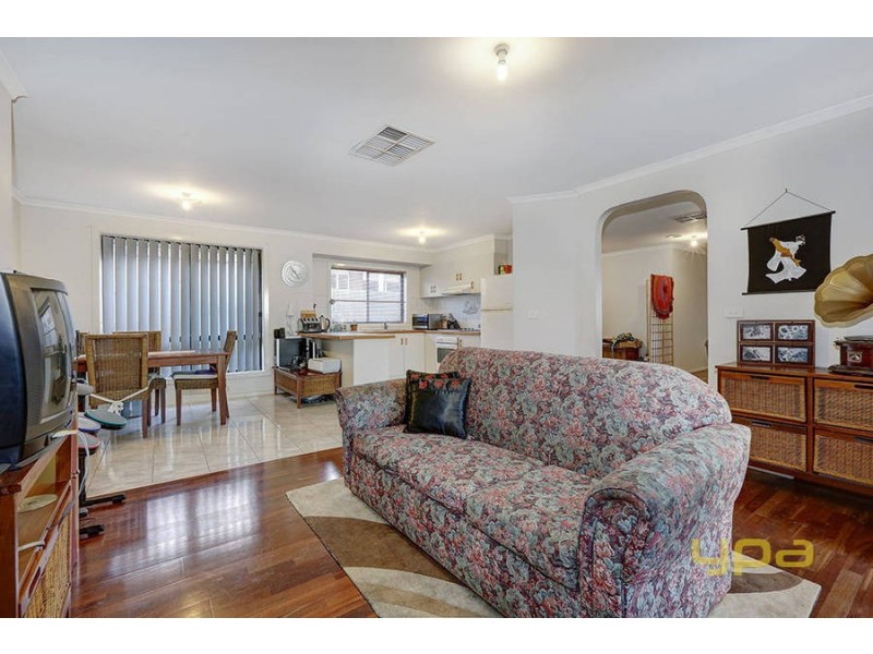 3 Mallard Close, Hillside VIC 3037