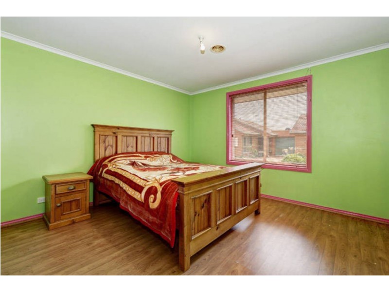 1/55 Pecks Road, Sydenham VIC 3037