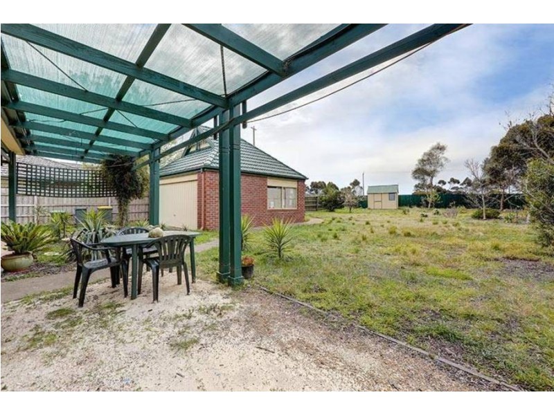 52 Santa Monica Drive, Keilor Lodge VIC 3038