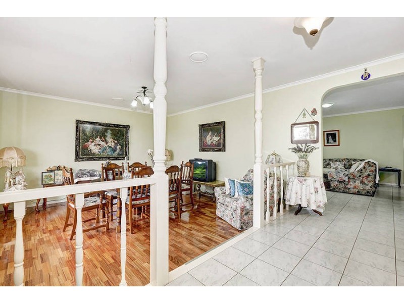 292 Taylors Road, Delahey VIC 3037