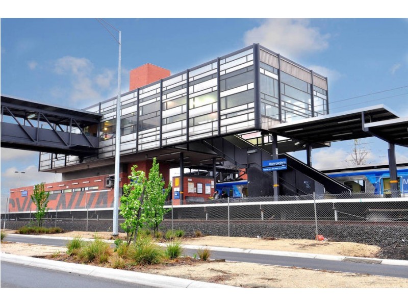 79 Hillcrest Drive, Hillside VIC 3037