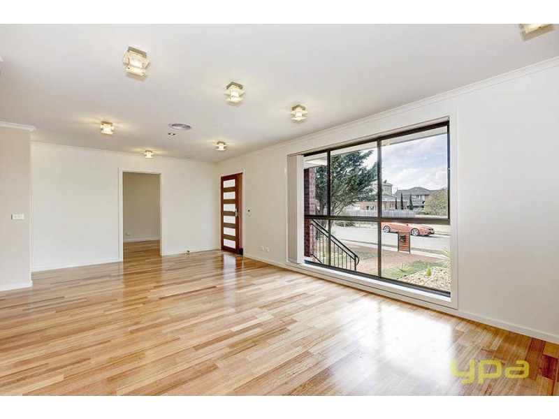 1/21 Breadalbane Court, Sydenham VIC 3037