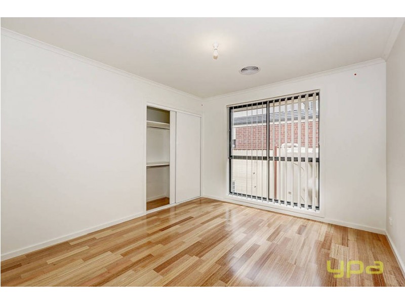 1/21 Breadalbane Court, Sydenham VIC 3037