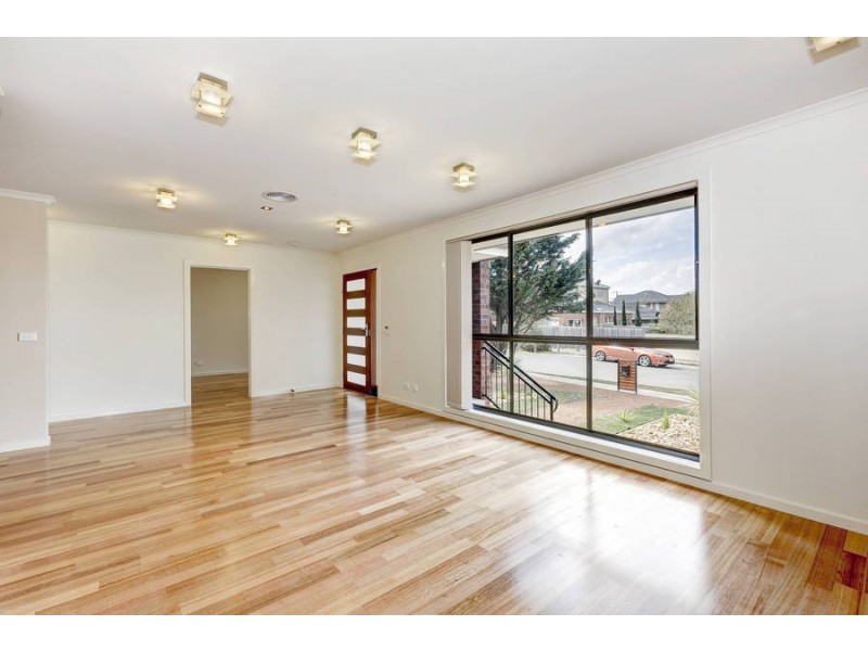 1/21 Breadalbane Court, Sydenham VIC 3037