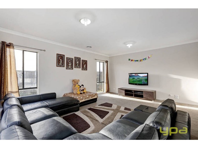 3 Roma Court, Taylors Hill VIC 3037