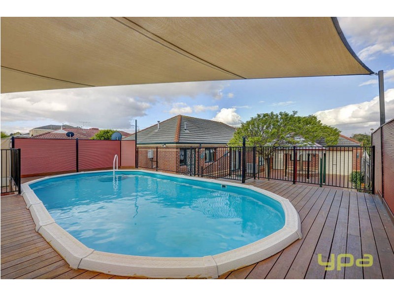 28 Golden Way, Hillside VIC 3037