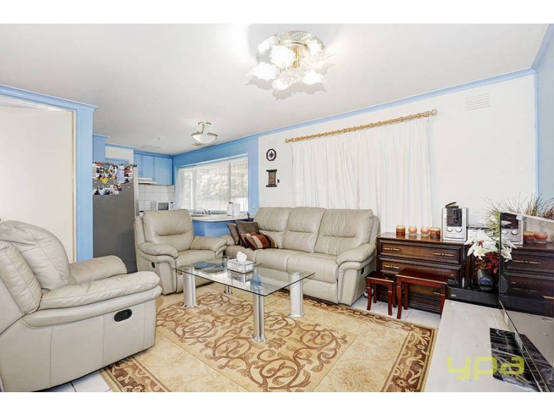 16 Winterson Drive, Albanvale VIC 3021