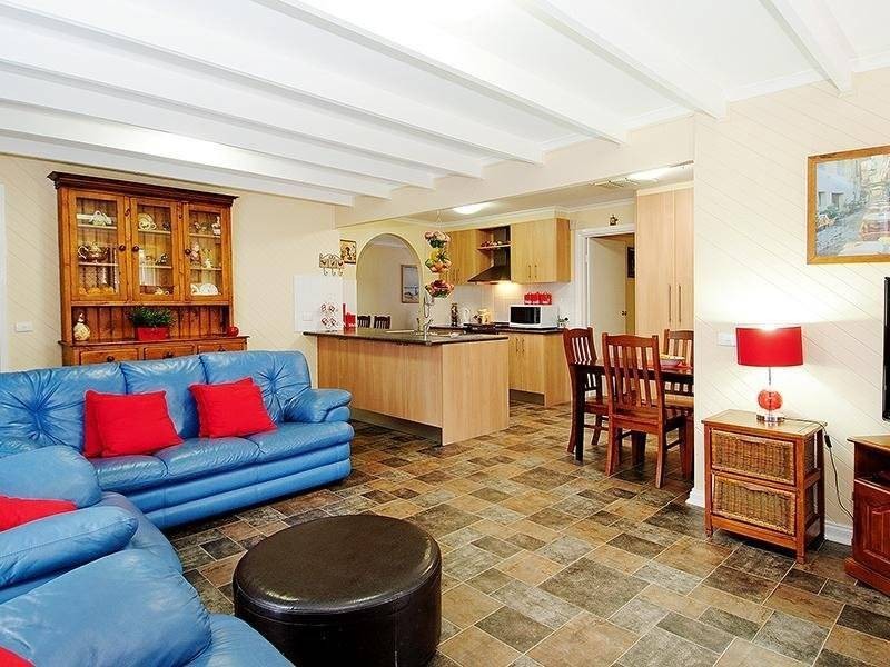 68 Tarella Drive, Keilor Downs VIC 3038