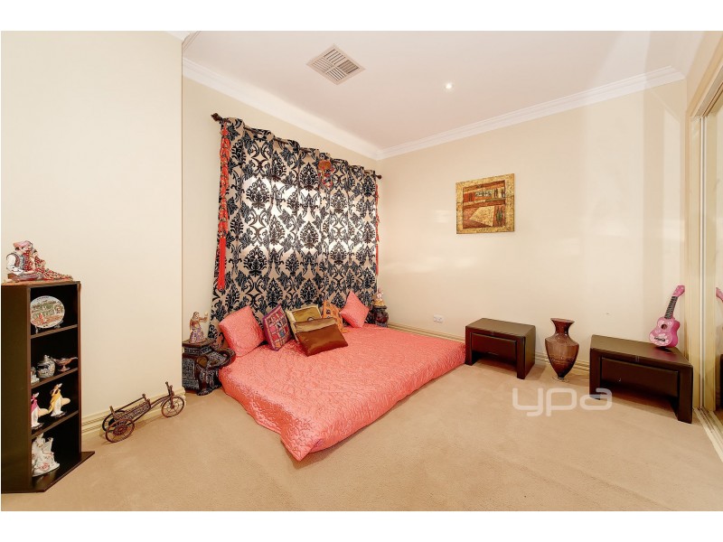 1/6 Lorraine Court, Hillside VIC 3037