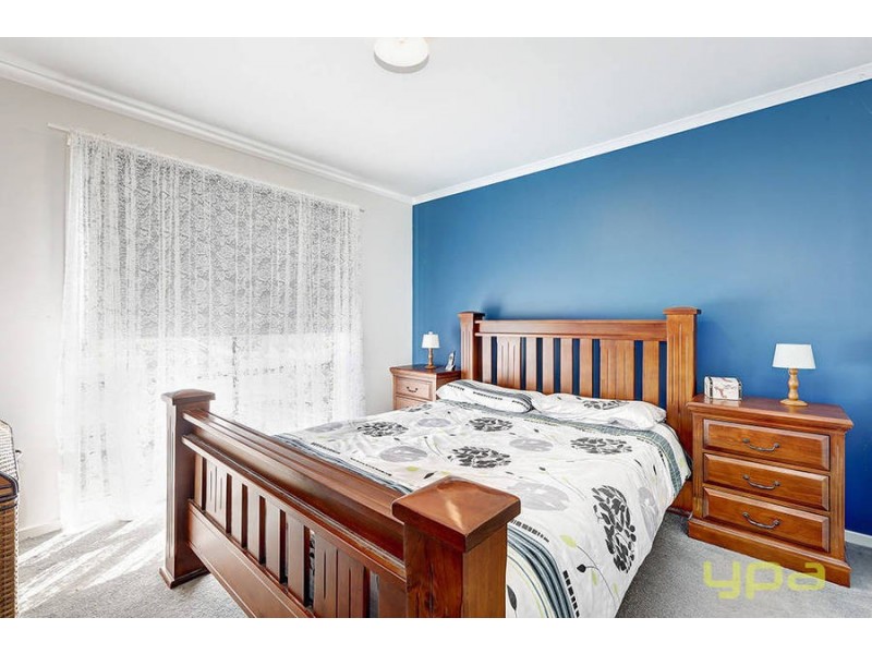 5 Benshaw Court, Hillside VIC 3037